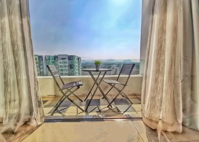 Manhattan Condo 8-11Pax